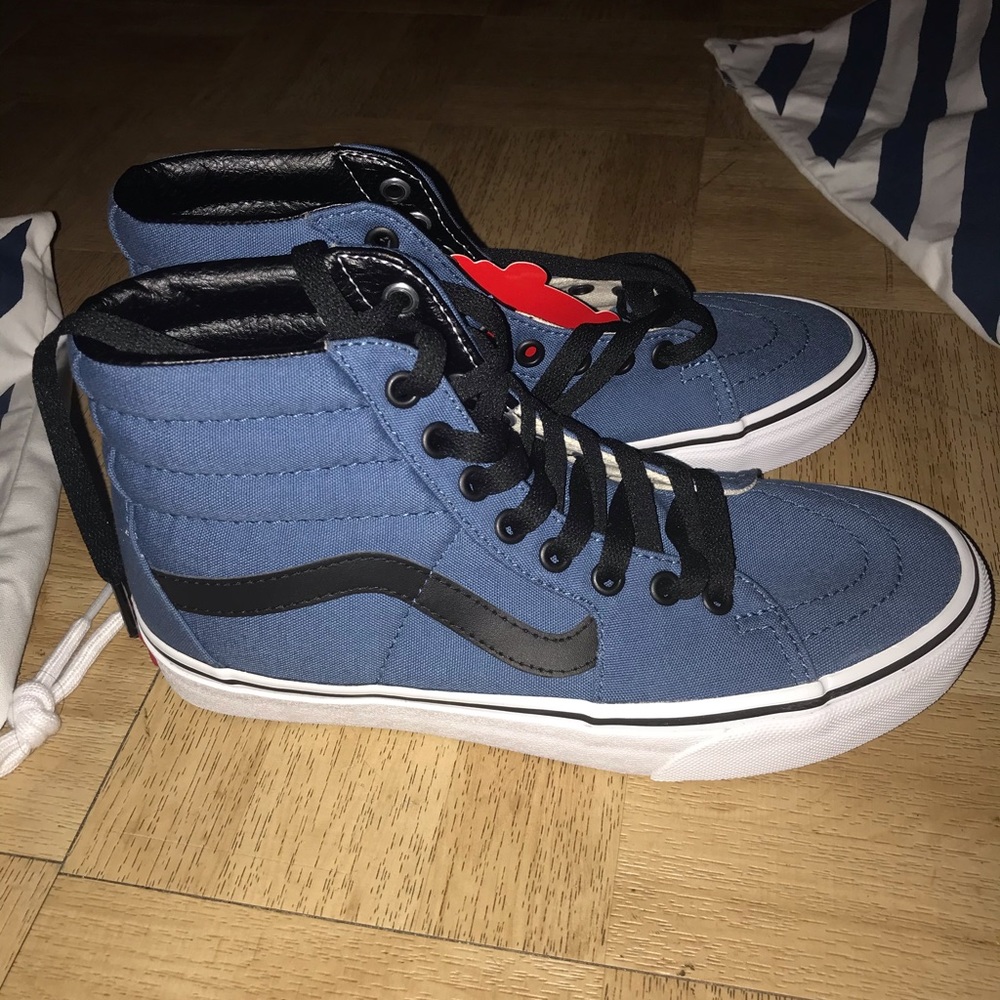 Customized Vans - Picture 2 of 3